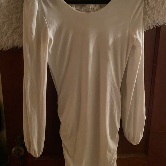 Venus dress 👗 - Picture 6 of 8